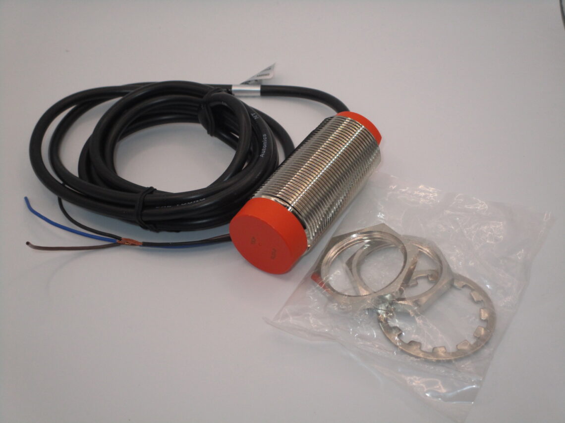 AUTONICS CR30-15DP - Image 4