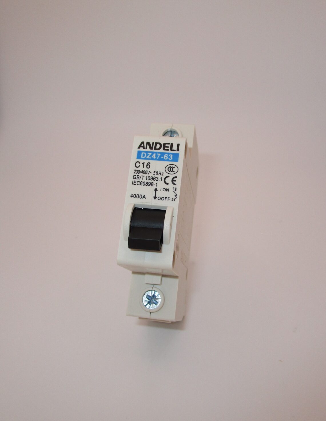 ANDELI DZ47-63 Miniature Circuit Breaker 1P-C16A