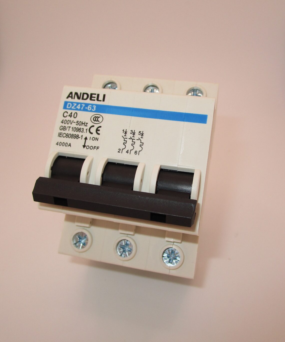 ANDELI DZ47-63 Miniature Circuit Breaker 3P-C40A