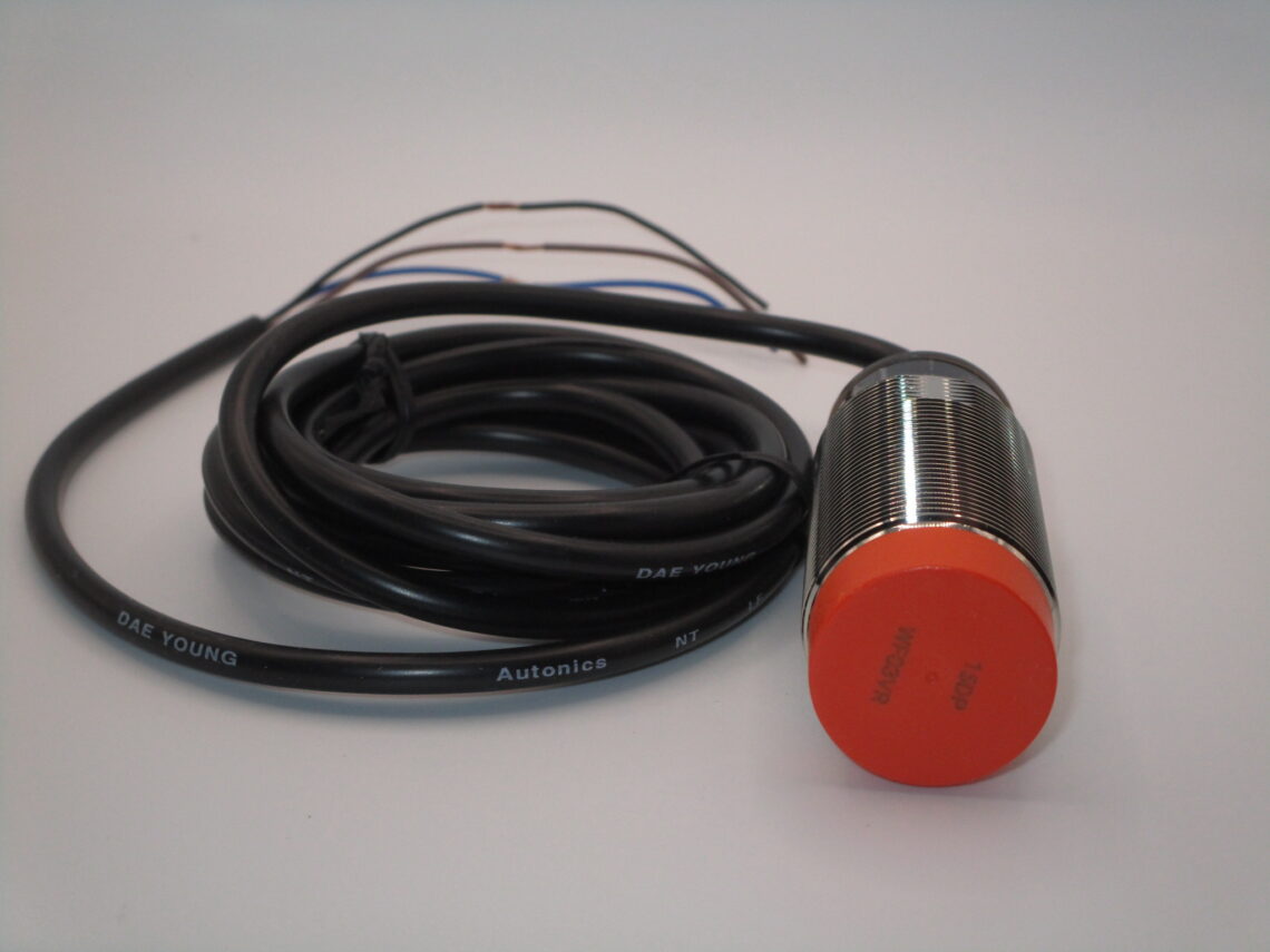 AUTONICS PRL30-15DP - Image 2
