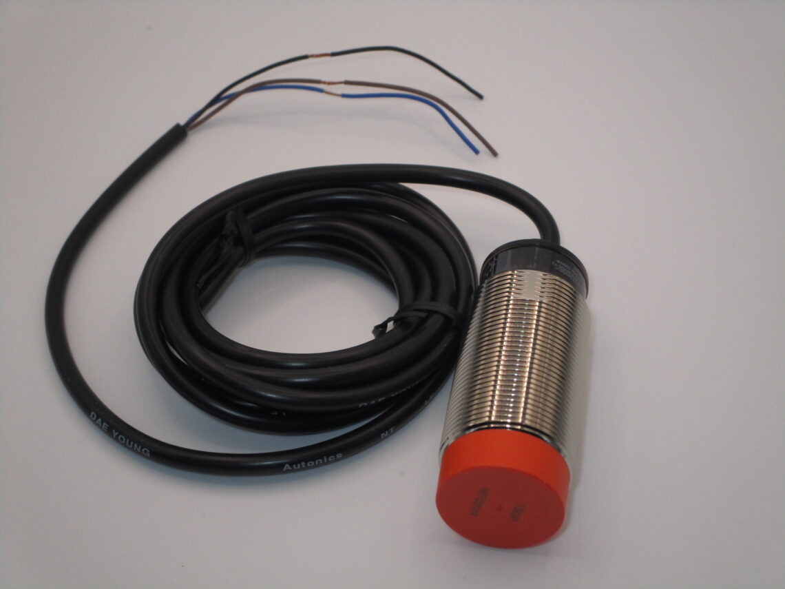 AUTONICS PRL30-15DP - Image 3