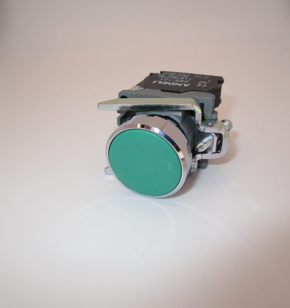 ANDELI 22mm Green Push Button XB4BA31 Spring Return - Image 3