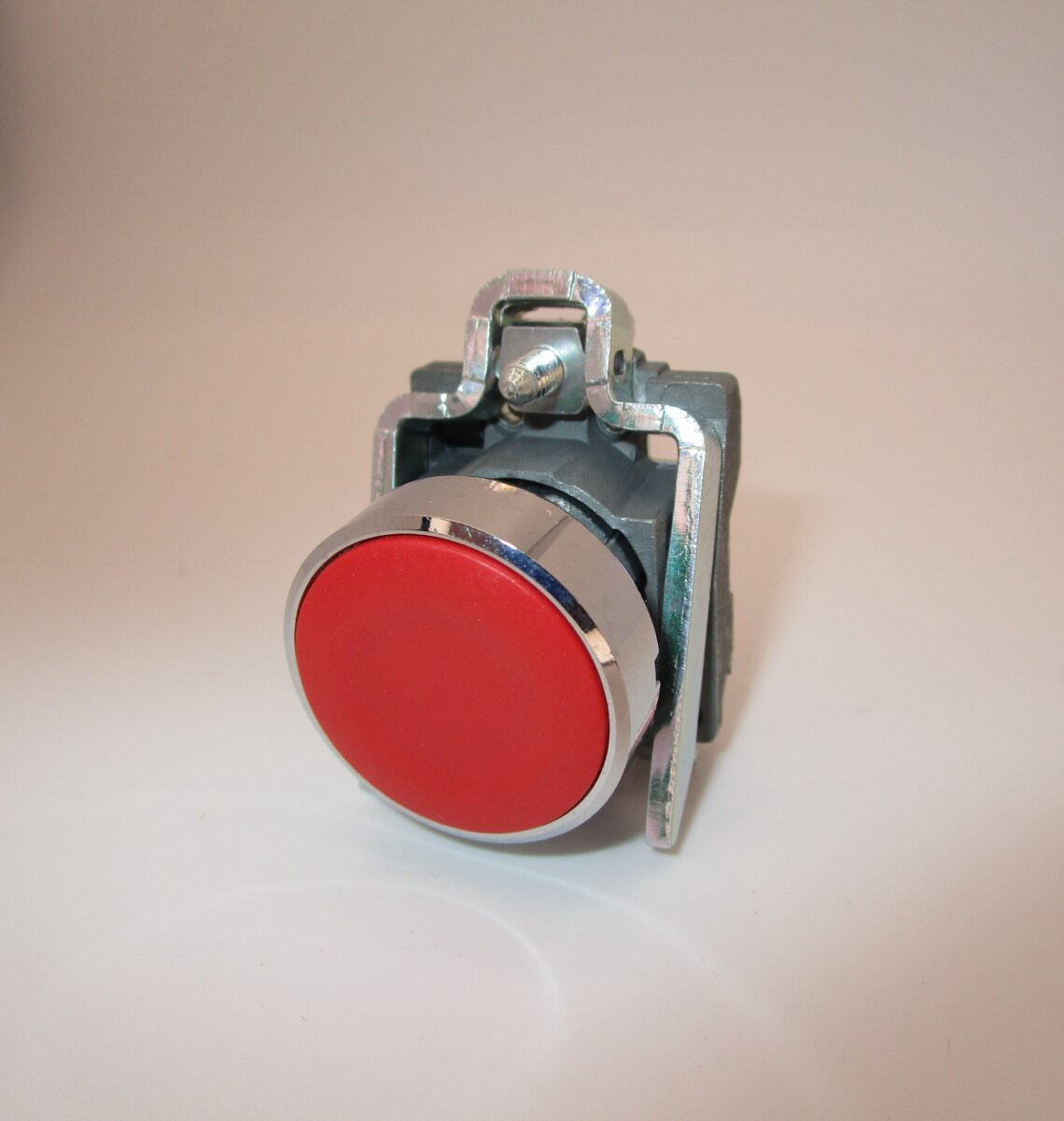 ANDELI 22mm Red Push Button XB4BA42 Spring Return