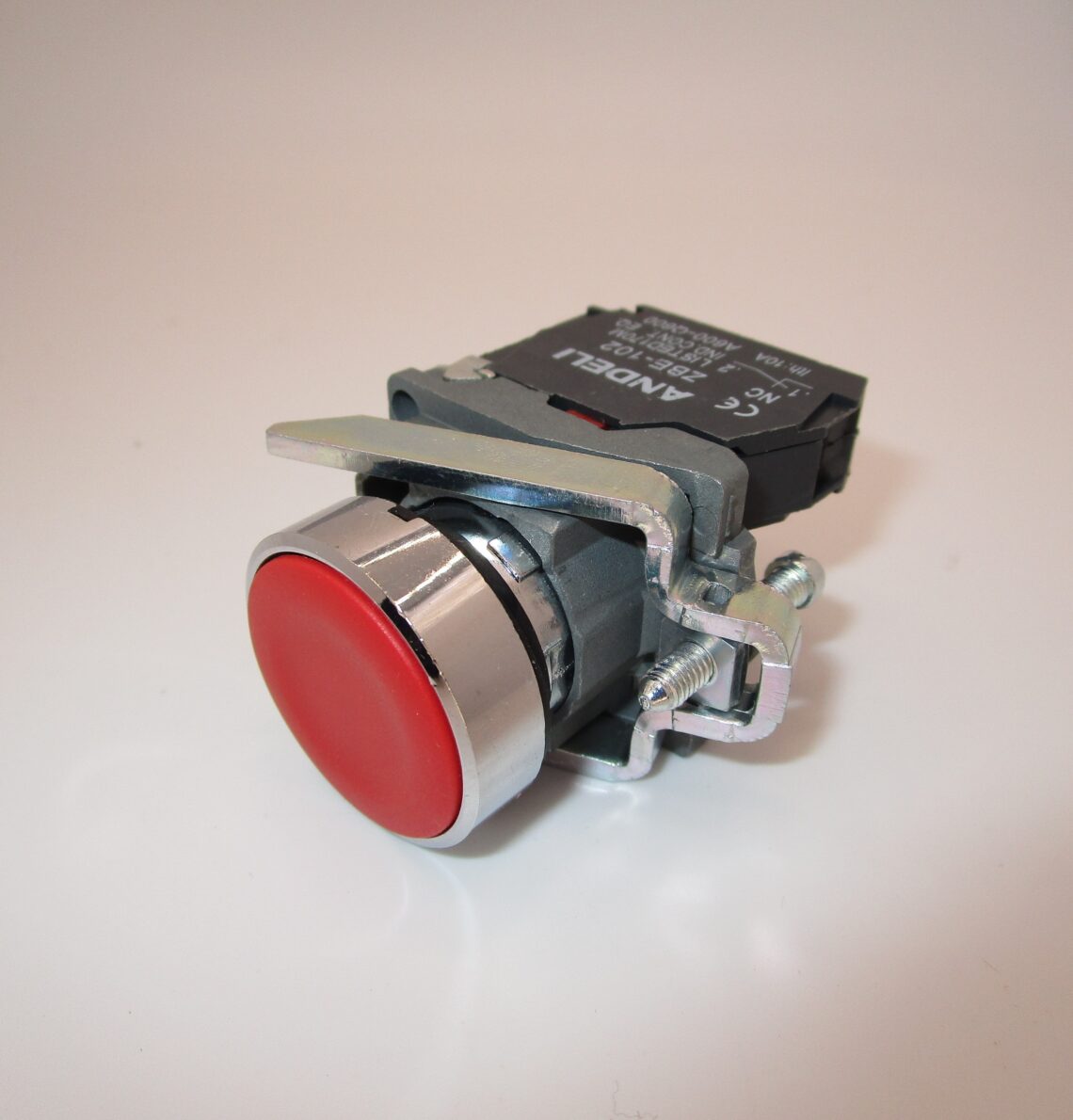 ANDELI 22mm Red Push Button XB4BA42 Spring Return - Image 3