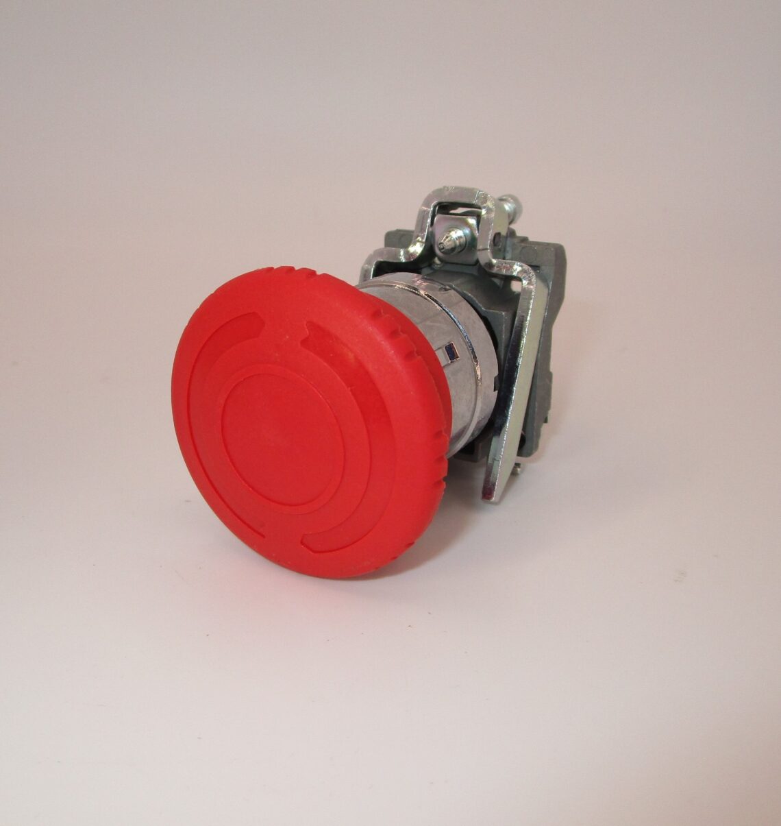 ANDELI XB4BS542 40mm Red Emergency Mushroom Button