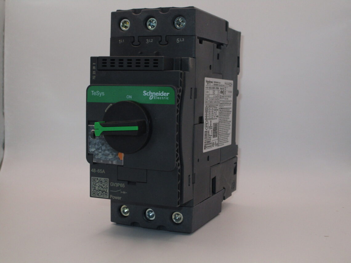 SCHNEIDER GV3P65 Thermal Magnetic Circuit Protector 48-65 A