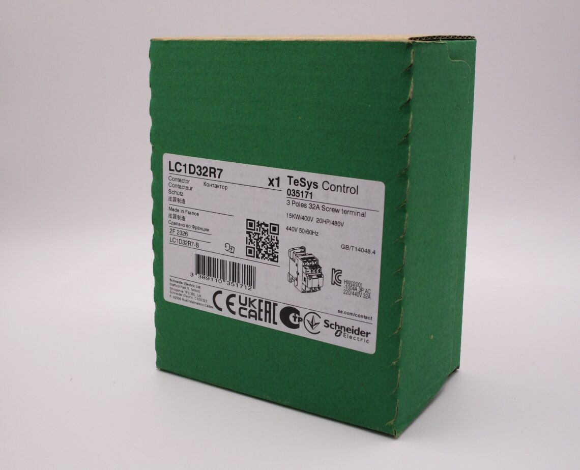 Schneider Contactor LC1D32R7