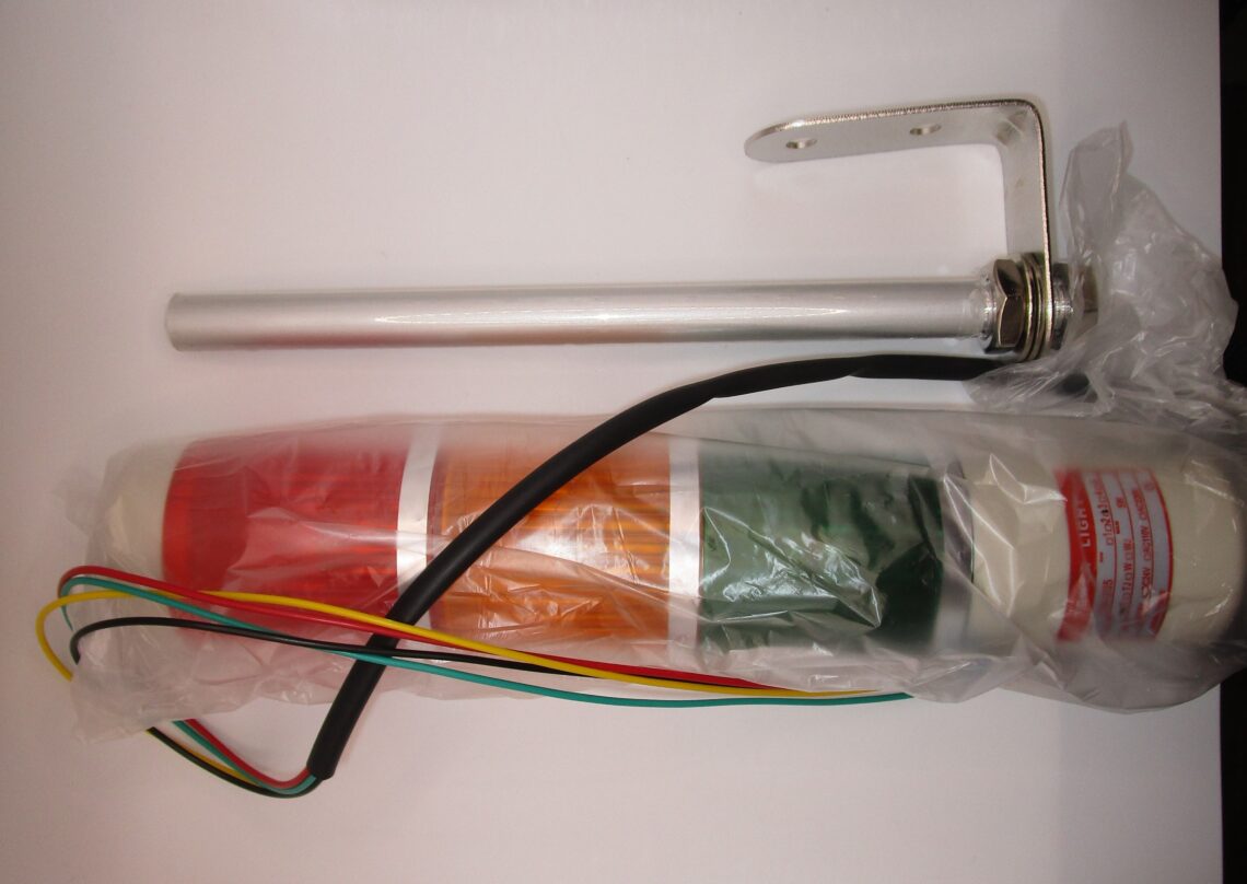 Light tower LTA205-3T-24VDC Height 1 feet / 30 cm - Image 3