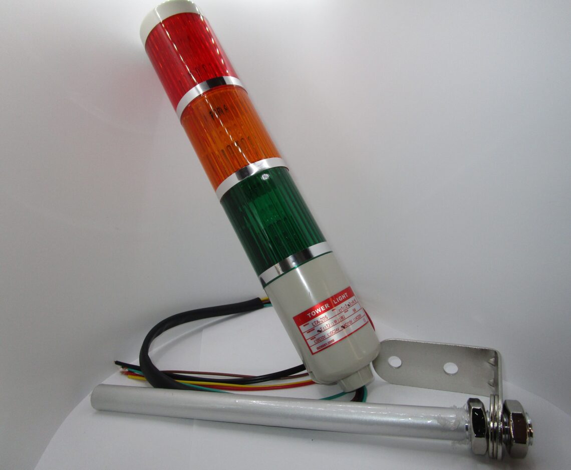 Light tower LTA205-3T-110VAC Height: 1 feet / 30 cm - Image 4