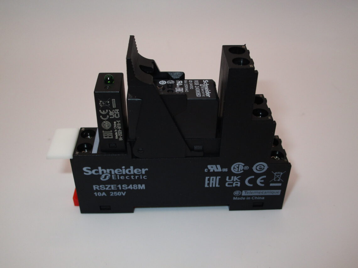 SCHNEIDER RSB2A080BDPV Plug in Relay - Image 2