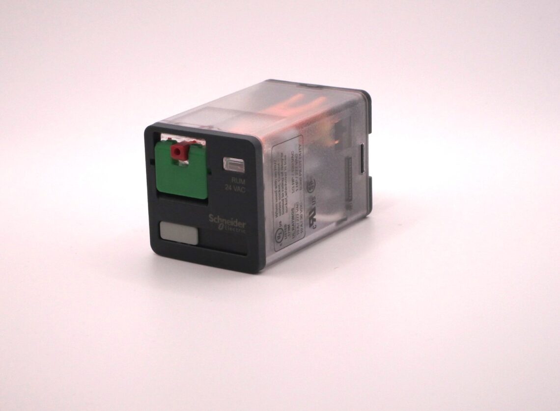 SCHNEIDER RUMC21B7 plug in relay - Image 3
