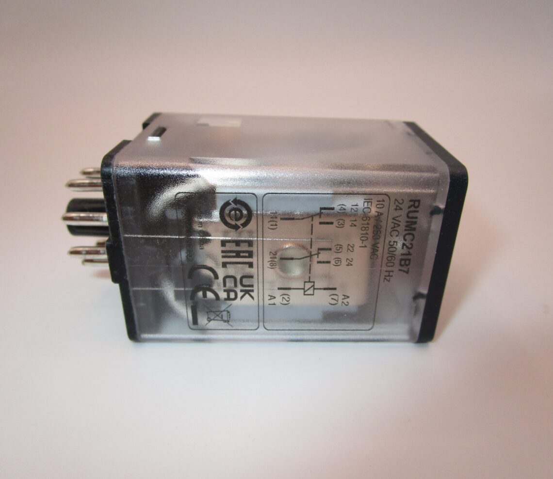 SCHNEIDER RUMC21B7 plug in relay - Image 4