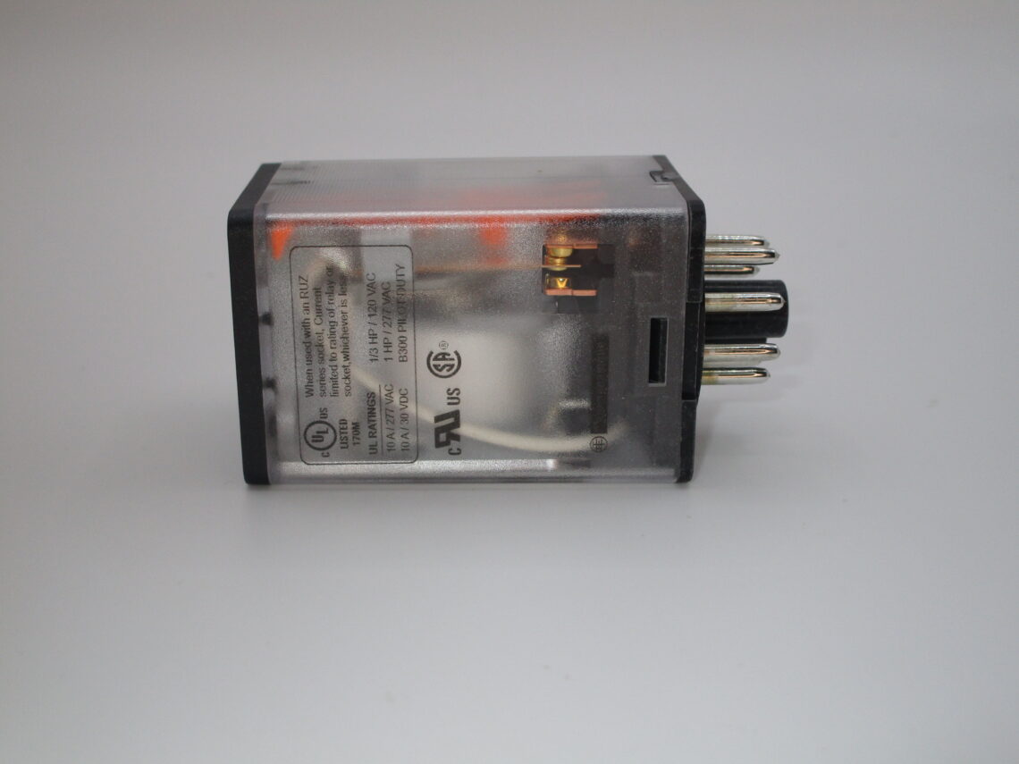 SCHNEIDER RUMC21BD plug in relay - Image 5