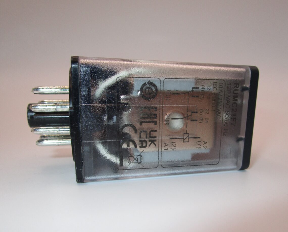 SCHNEIDER RUMC21F7 plug in relay - Image 4