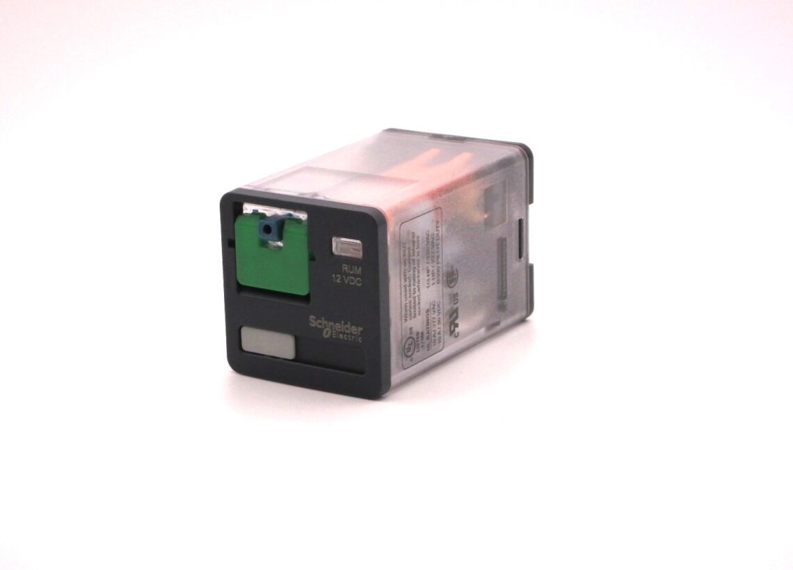 SCHNEIDER RUMC21JD plug in relay - Image 3