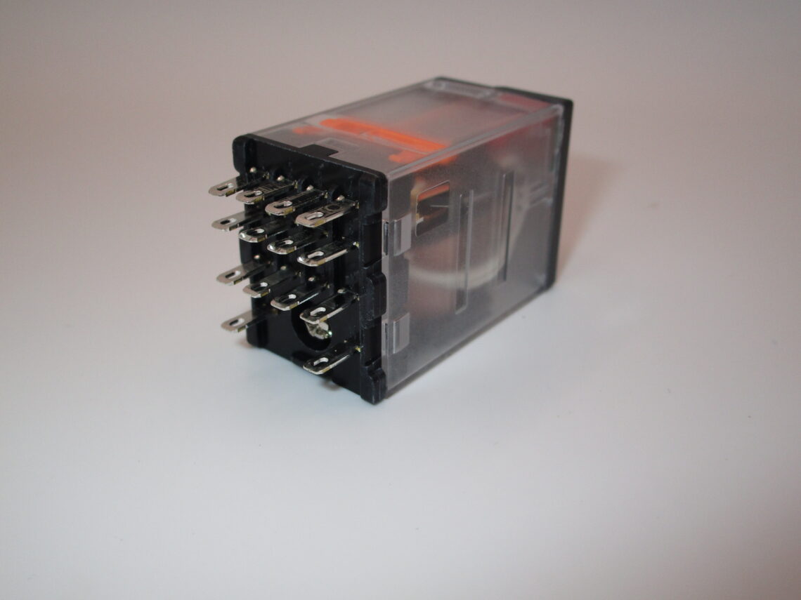 SCHNEIDER RXM4AB1P7 Miniature relay 14 pin - Image 3