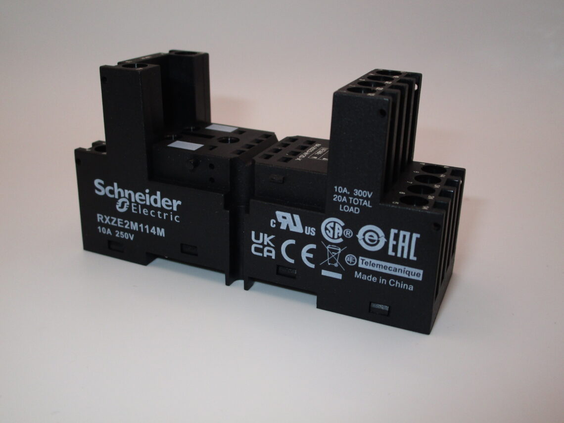 SCHNEIDER RXZE2M114M Relay Socket - Image 3
