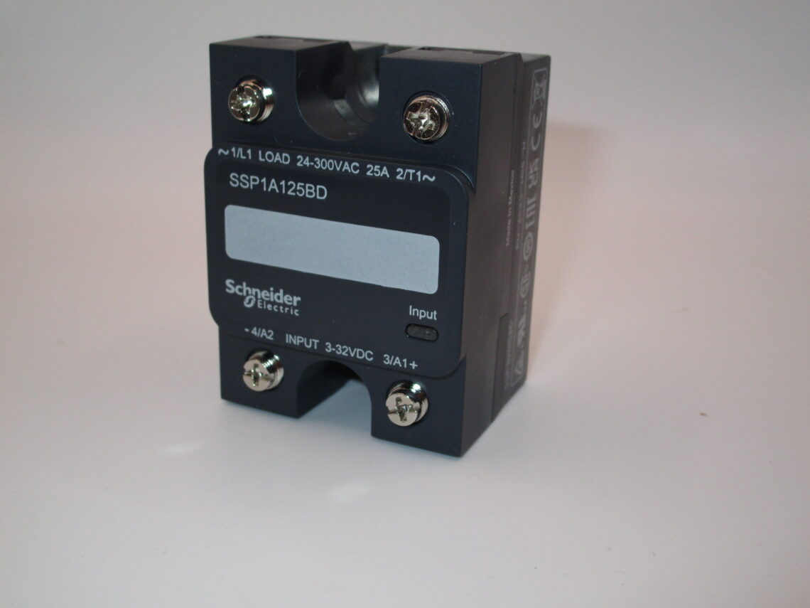 SCHNEIDER SSP1A125BD Solid State Relay SSR - Image 4