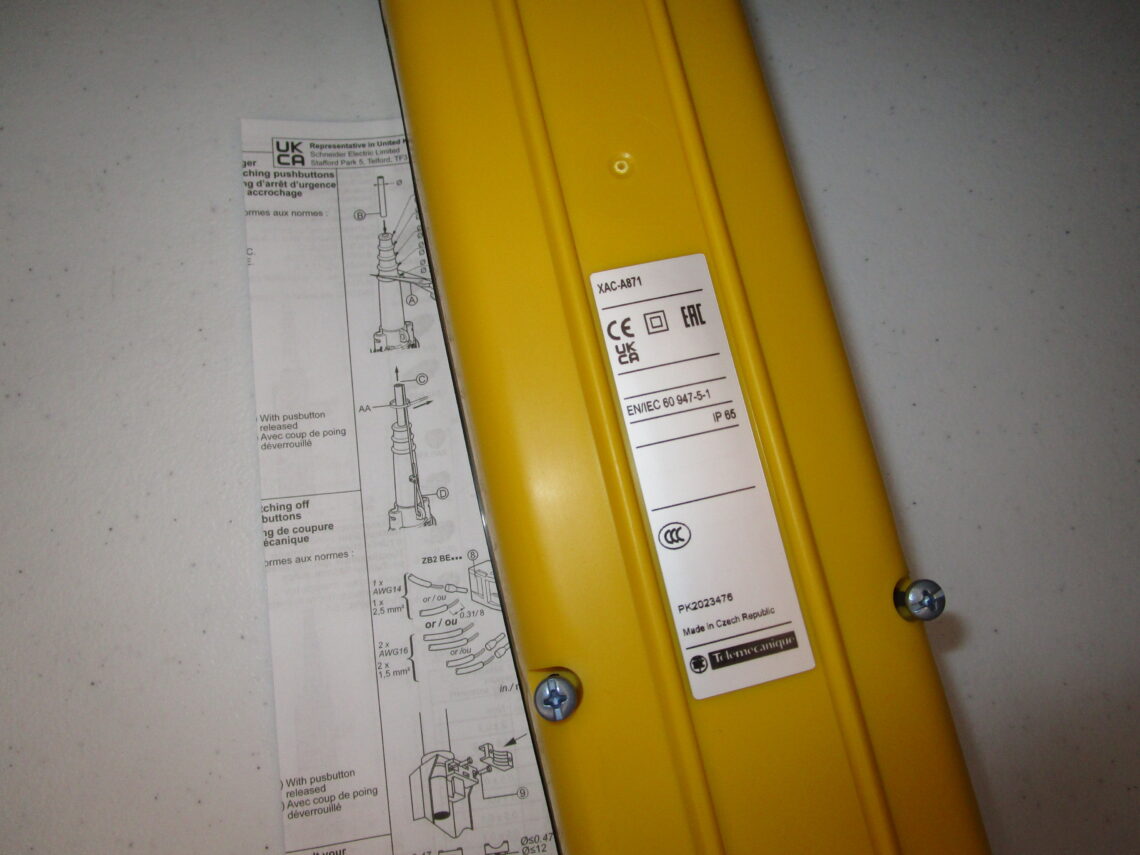 SCHNEIDER XACA871 Pendant Control Station - Image 3