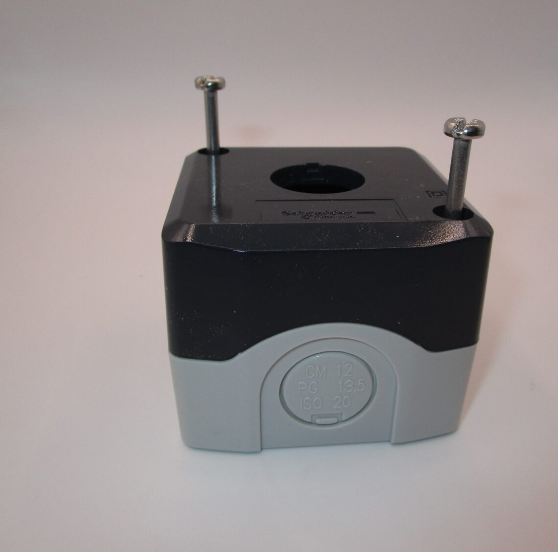 SCHNEIDER XALD01 Empty control station Harmony for 22mm - Image 3