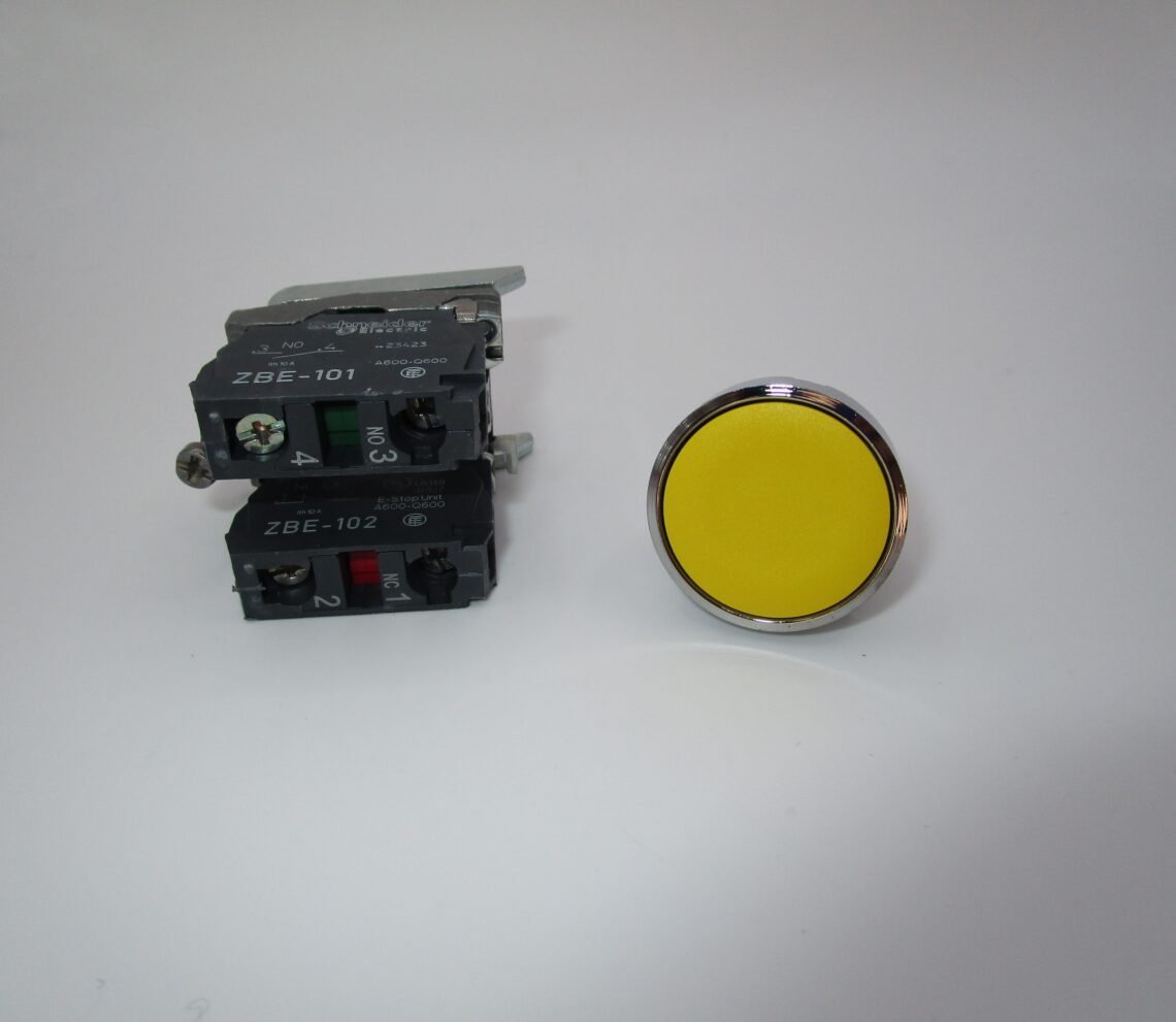 SCHNEIDER XB4BA55 SCHNEIDER Harmony 22mm YELLOW push button - Image 2