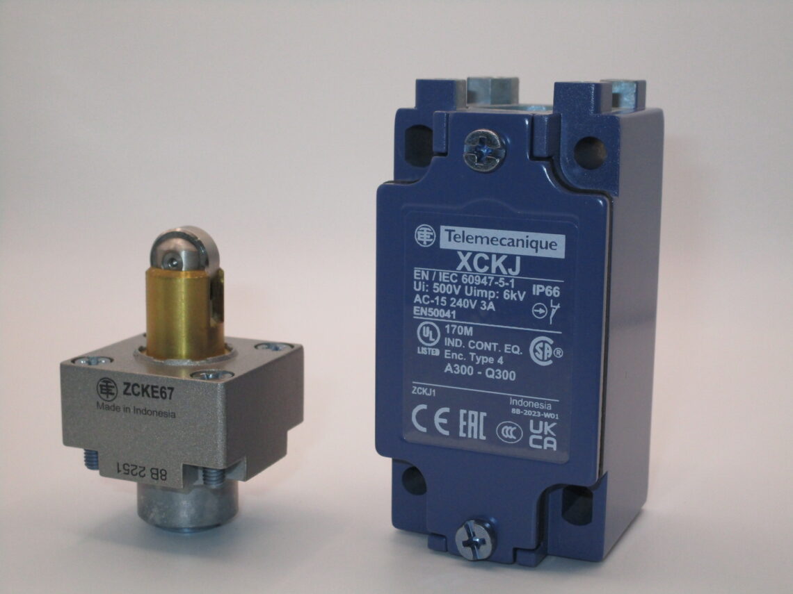 TELEMECANIQUE XCKJ167 Limit Switch - Image 3