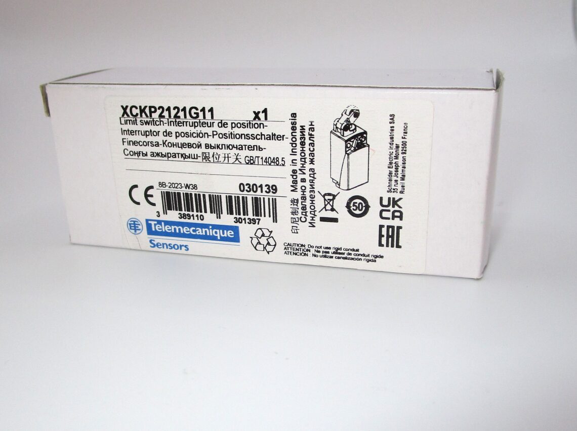 TELEMECANIQUE XCKP2121G11 Limit Switch ROLLER LEVER - Image 2