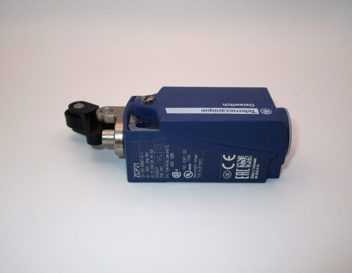 TELEMECANIQUE XCKP2127G11 Limit Switch - Image 3