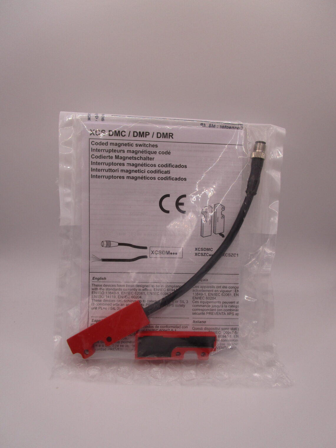 TELEMECANIQUE XCSDMC790L01M8 Genuine Coded magnetic