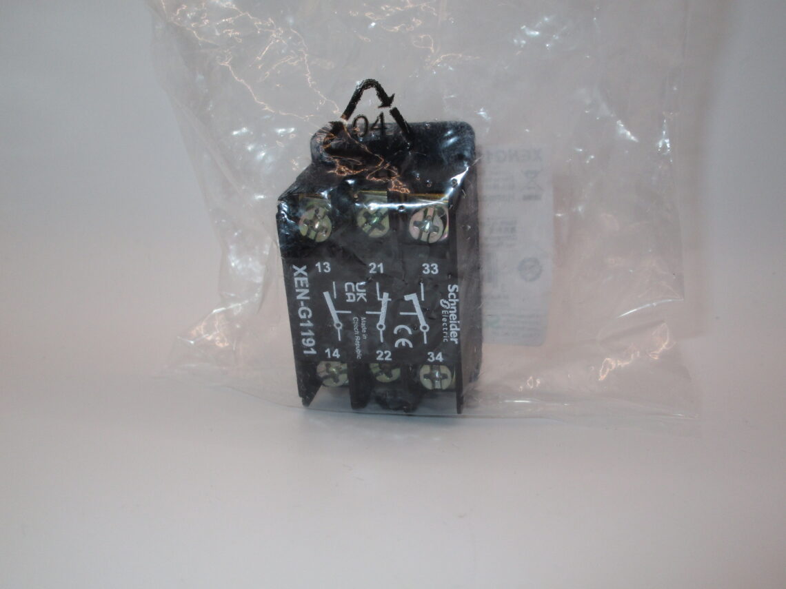 SCHNEIDER XENG1191 Pring Return Contact Block