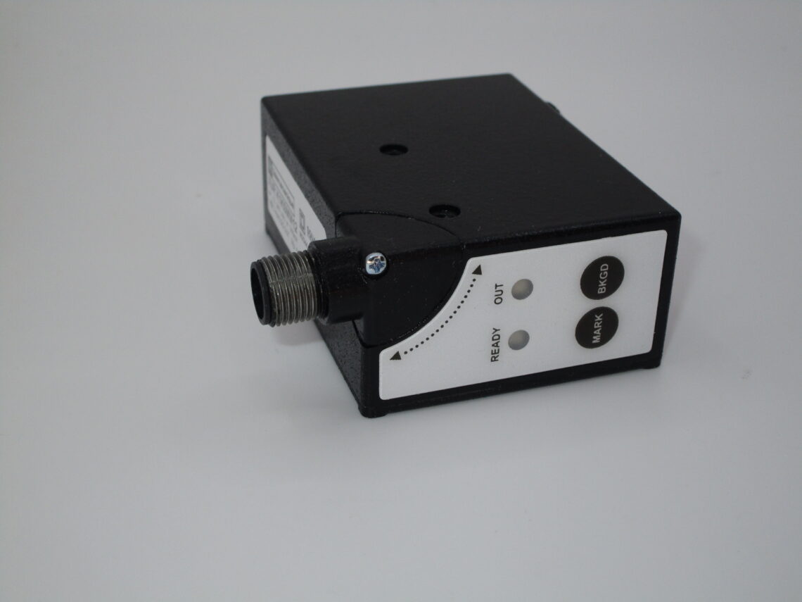 TELEMECANIQUE XURK1KSMM12 Diffuse Photoelectric Sensor - Image 4