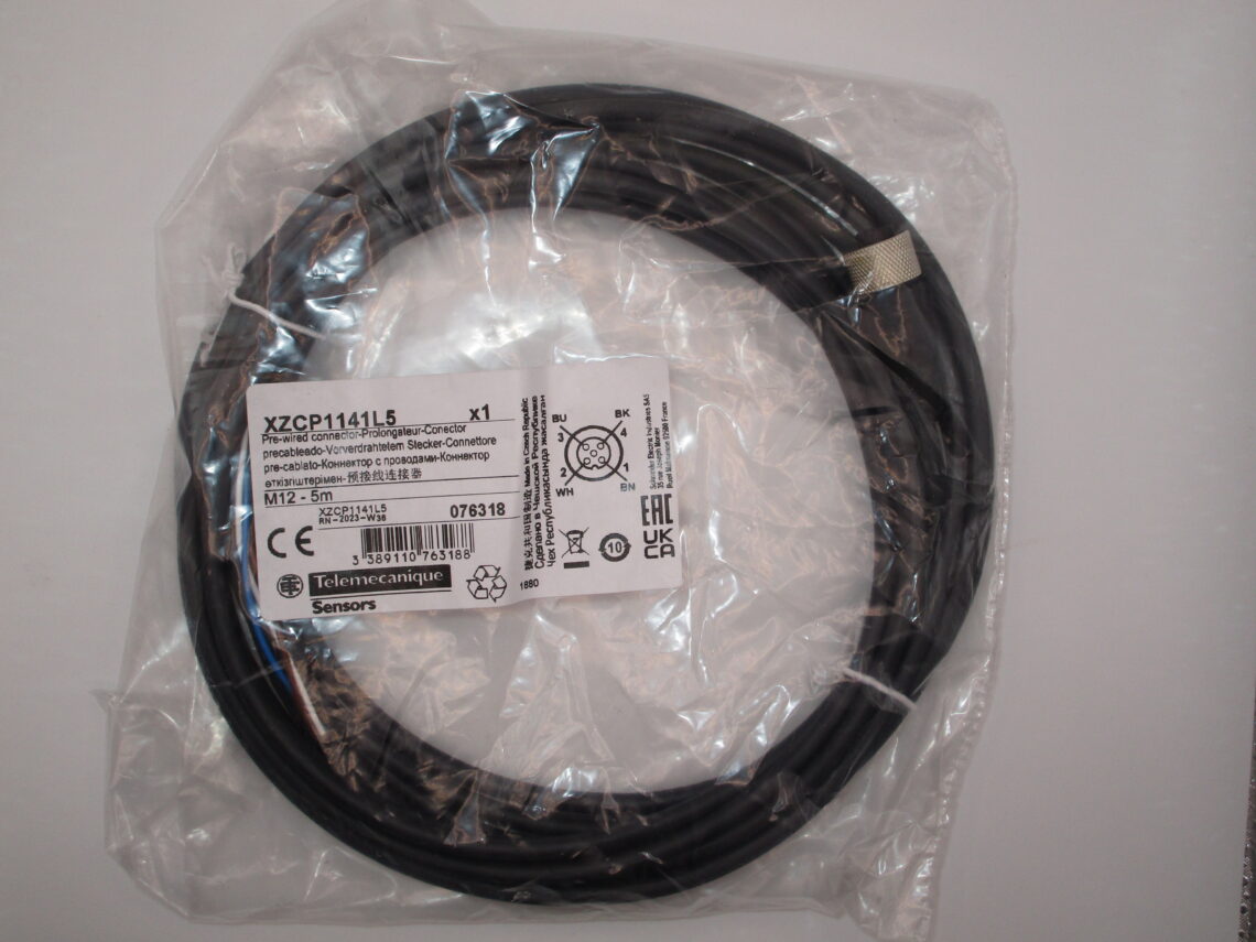 Telemecanique XZCP1141L5 Connector